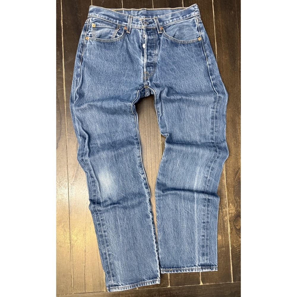 Levi's 501 Original Fit Jeans Men's 32x34 Actual 31x30 Medium Wash Button Fly